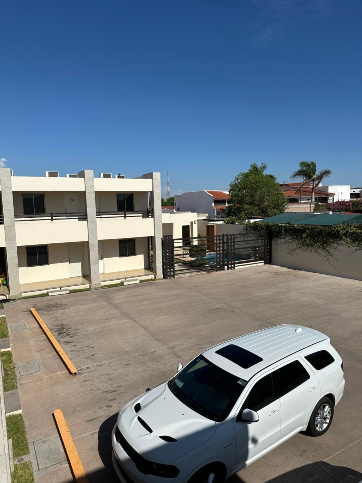 Toscana Suites Ciudad Obregon Exterior photo